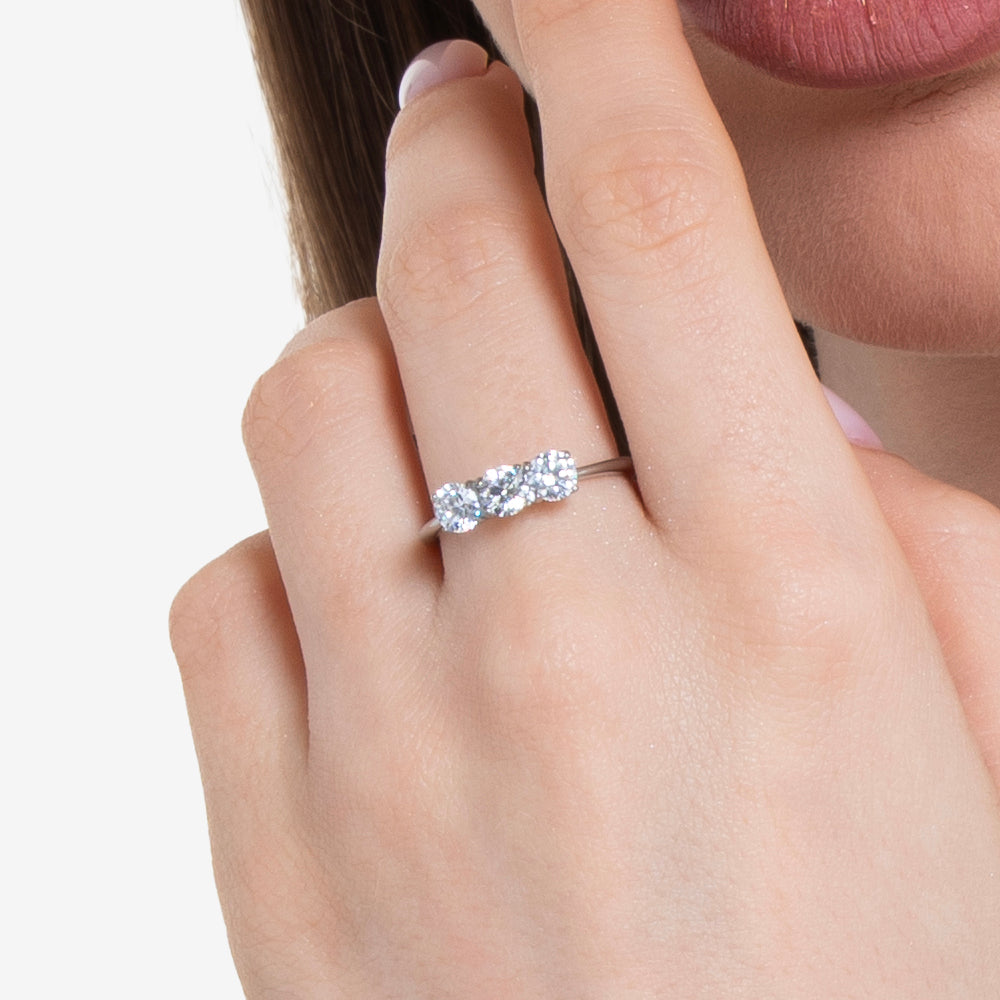 ANELLO DONNA IN ACCIAIO CON  CRISTALLI BIANCHI - TAGLIA 14