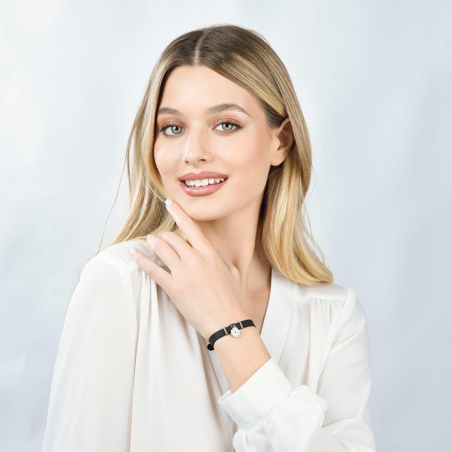 BRACCIALE DONNA IN SILICONE NERO