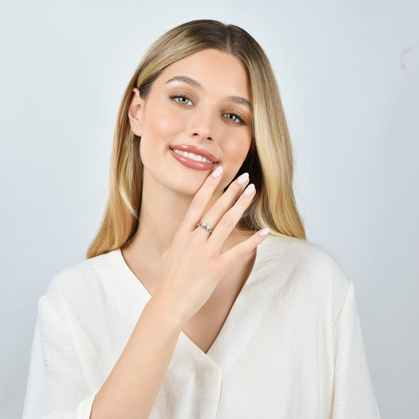 ANELLO DONNA IN ACCIAIO CON CRISTALLI BIANCHI E CUORI