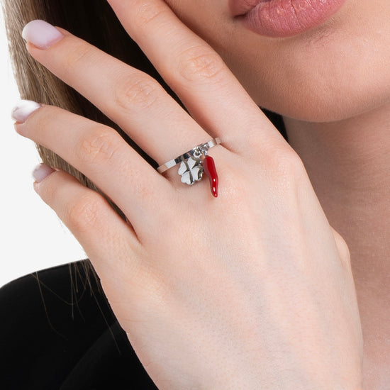 ANELLO DONNA IN ACCIAIO CON CORNO ROSSO E QUADRIFOGLIO