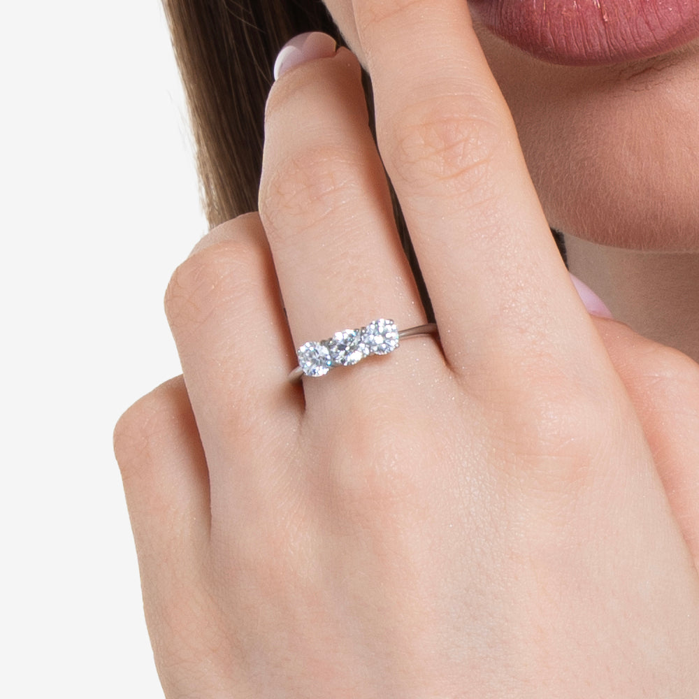 ANELLO DONNA IN ACCIAIO CON CRISTALLI BIANCHI