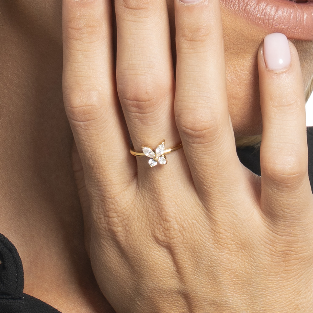 ANELLO DONNA IN ACCIAIO COLORE ORO CON FARFALLA E ZIRCONI BIANCHI