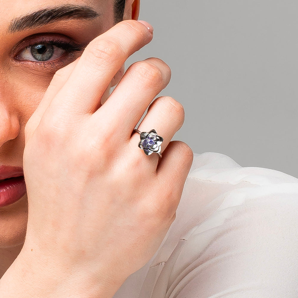 ANELLO DONNA IN ACCIAIO, FIORE CON ZIRCONE VIOLA