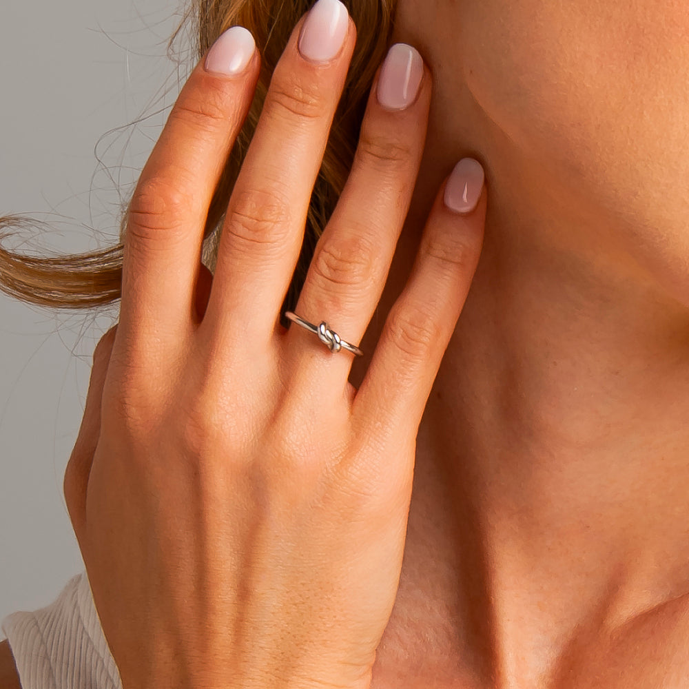 ANELLO DONNA IN ACCIAIO CON NODO