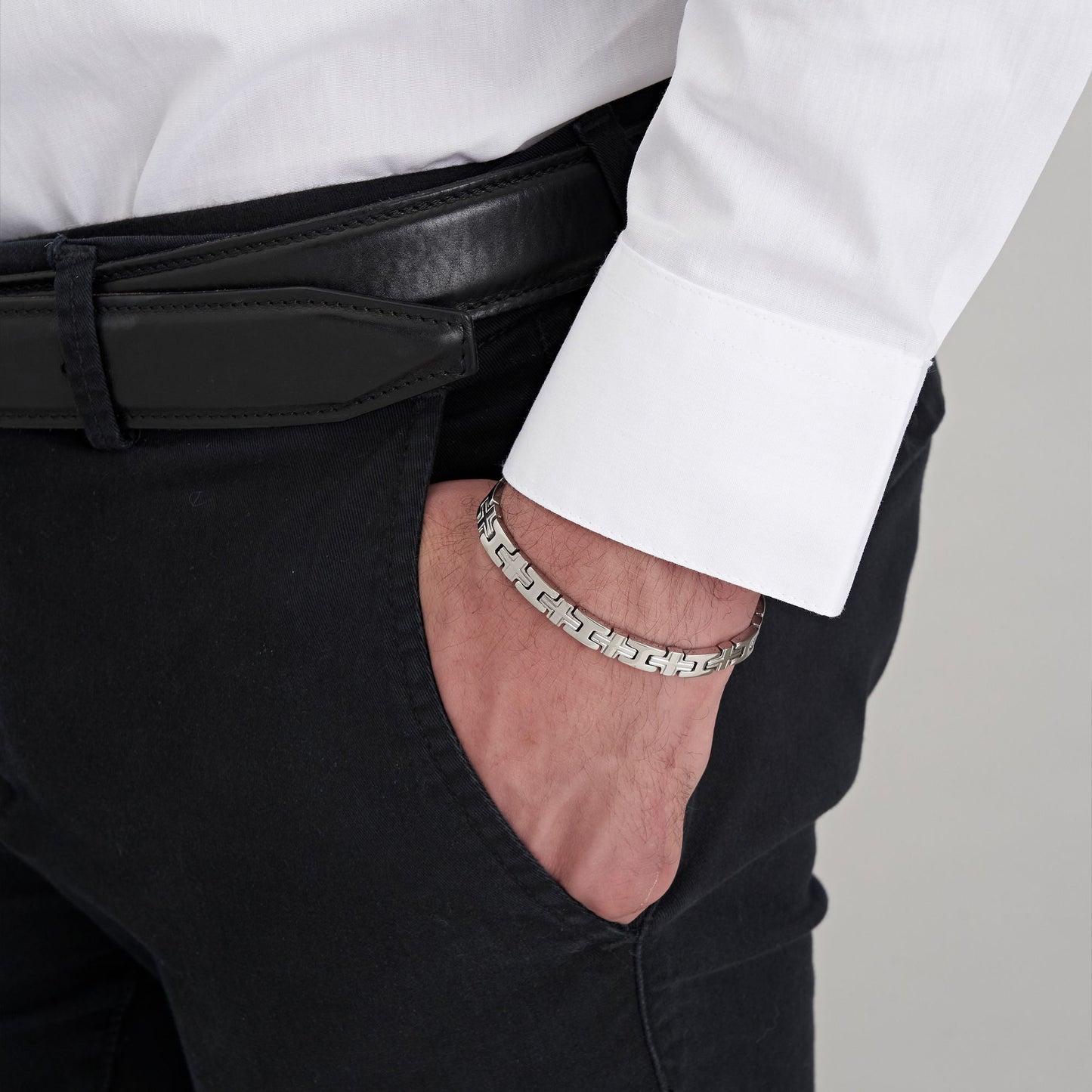 BRACCIALE UOMO IN ACCIAIO MAGLIA CROCE