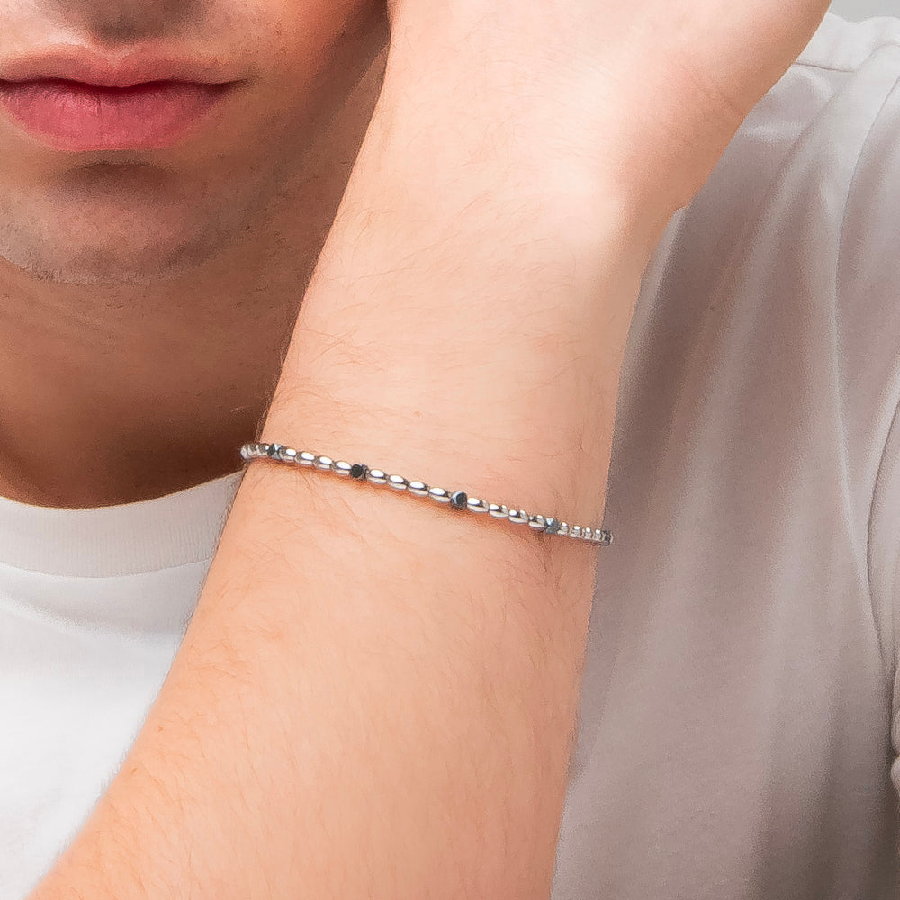 BRACCIALE UOMO IN ACCIAIO CON ELEMENTI IN EMATITE NERA