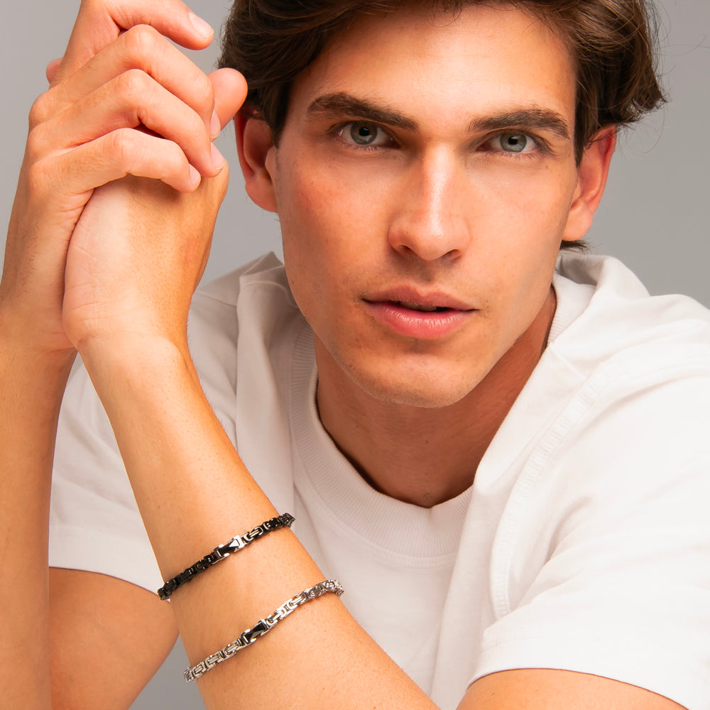 BRACCIALE UOMO IN ACCIAIO CON ELEMENTO CENTRALE IN CERAMICA NERA