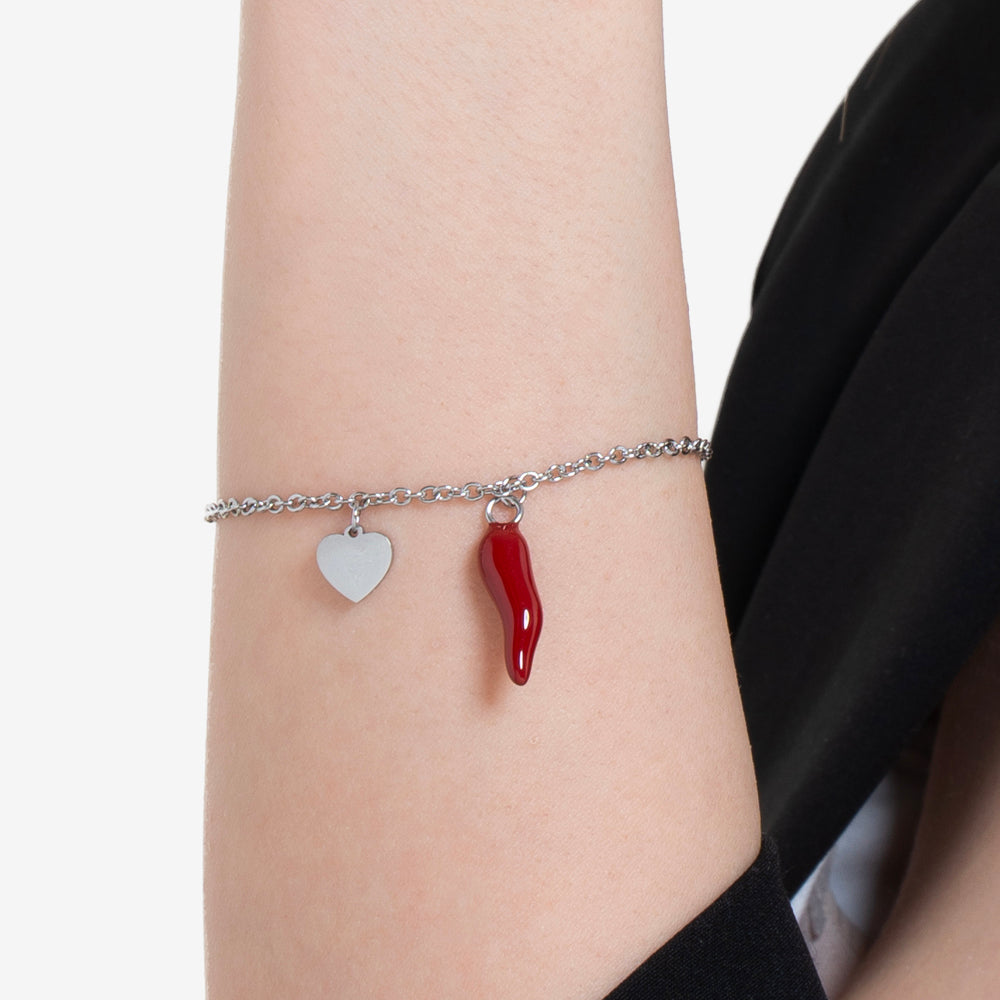 BRACCIALE DONNA IN ACCIAIO CON CUORE E CORNO ROSSO