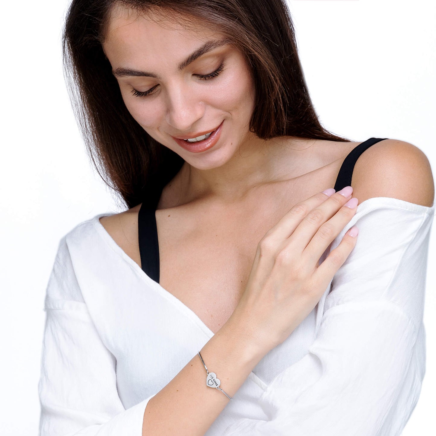 Bracciale martellato personalizzato per mamma, moglie, migliore amica, braccialetto inciso, braccialetto inciso, incisione di gioielli, gioielli incisi, gioielli da donna, bracciale - Italia Bracciale martellato personalizzato per mamma, moglie, migliore amica, braccialetto inciso, braccialetto inciso, incisione di gioielli, gioielli incisi, gioielli da donna, bracciale - Italia