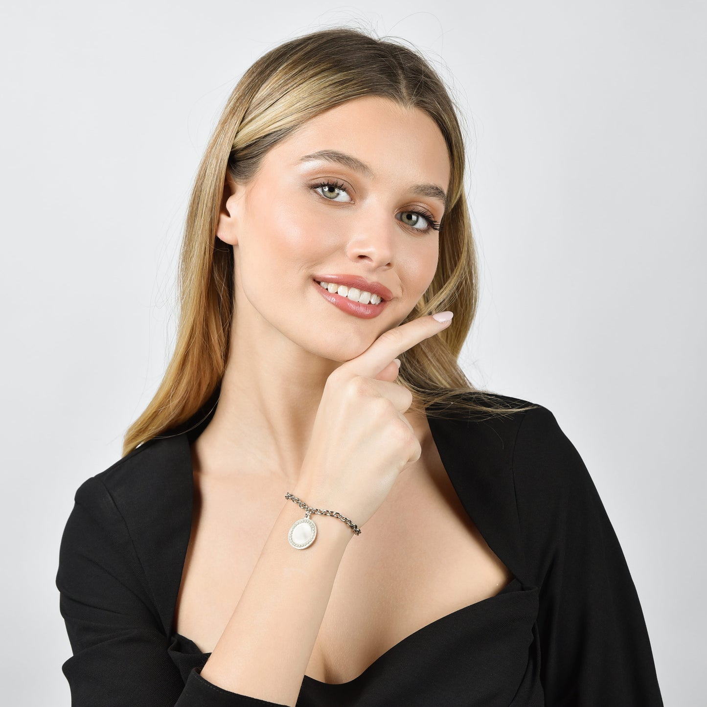 BRACCIALE DONNA IN ACCIAIO CON CRISTALLI BIANCHI