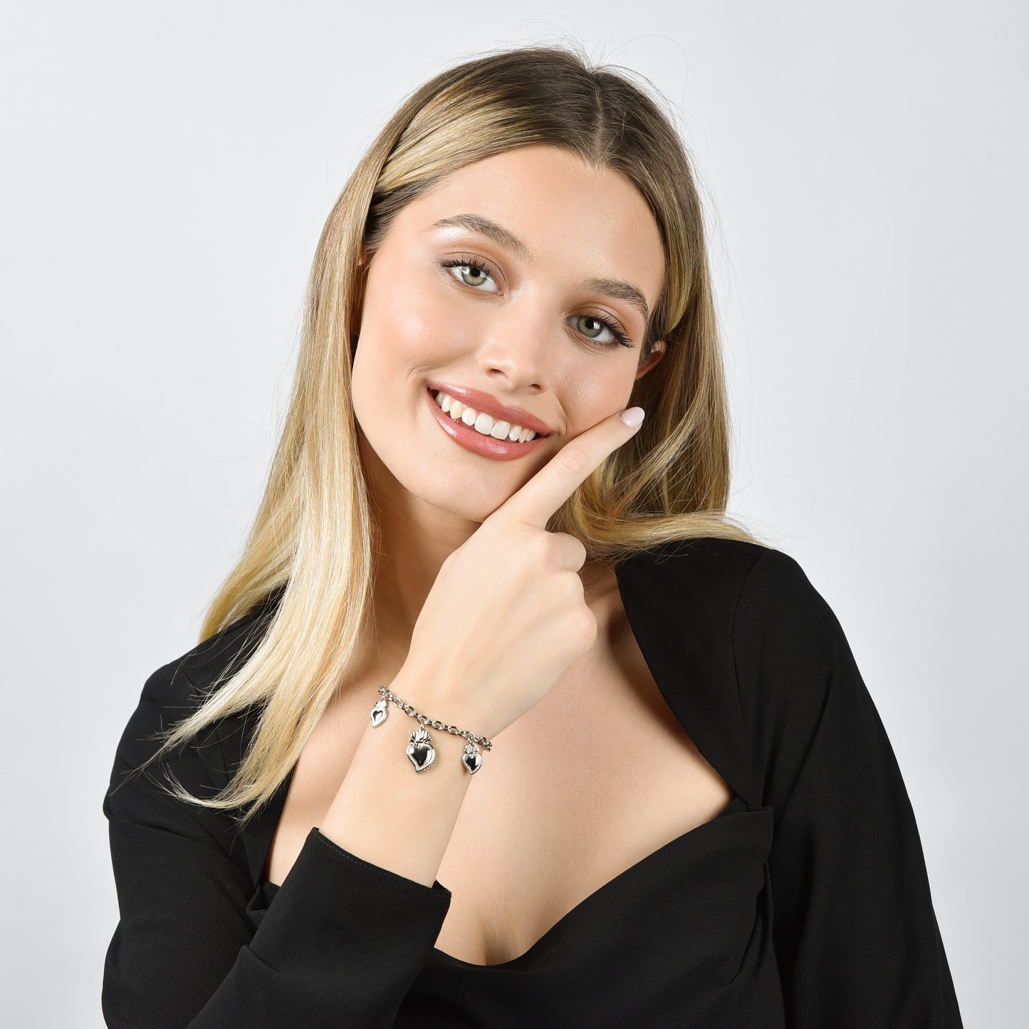 BRACCIALE DONNA IN ACCIAIO CON CUORE SACRO