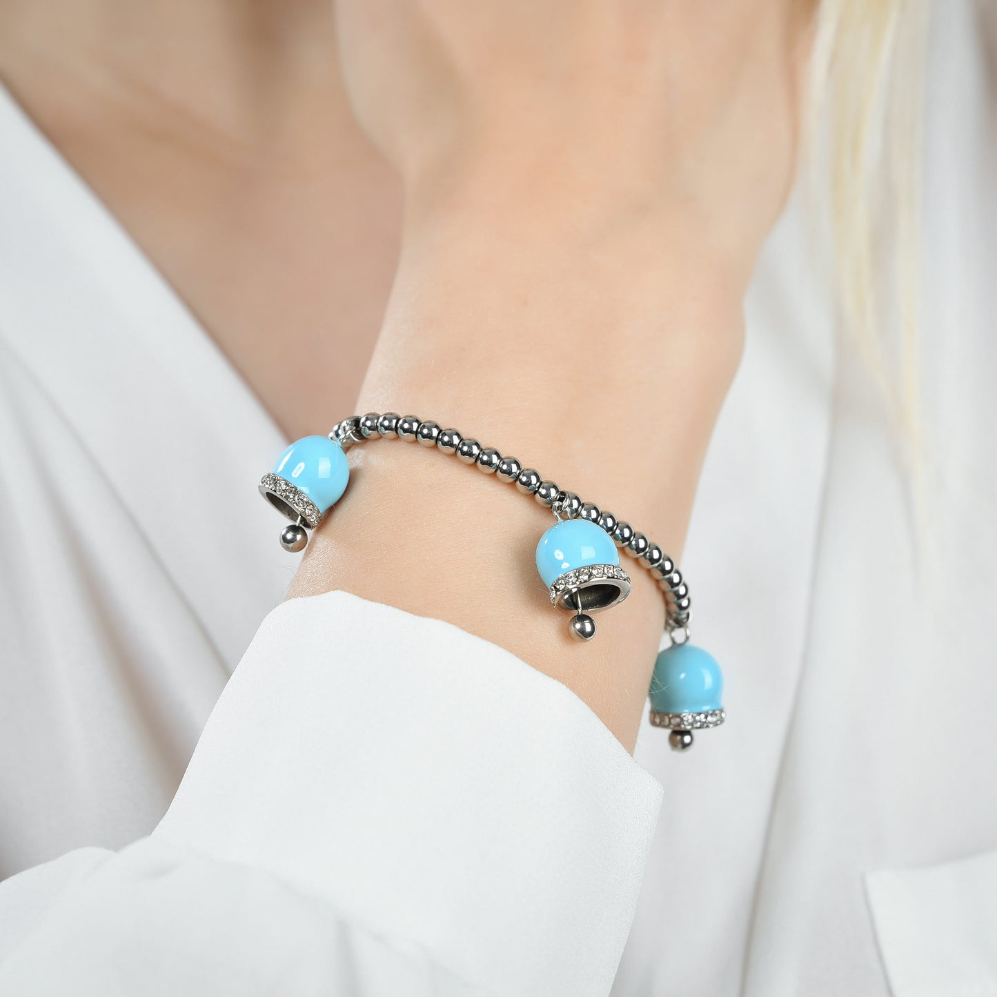 Bracciale da donna in acciaio inox con chiusura in confezione Bracciale da donna in acciaio inox con chiusura in confezione