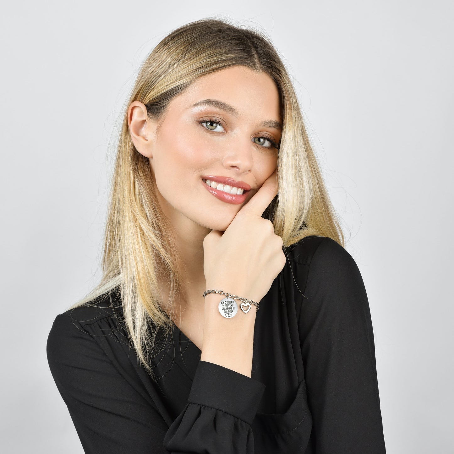 BRAZALETE DE MUJER DE ACERO NO HAY NADA MÁS VERDADERO QUE EL AMOR DE TU HIJA