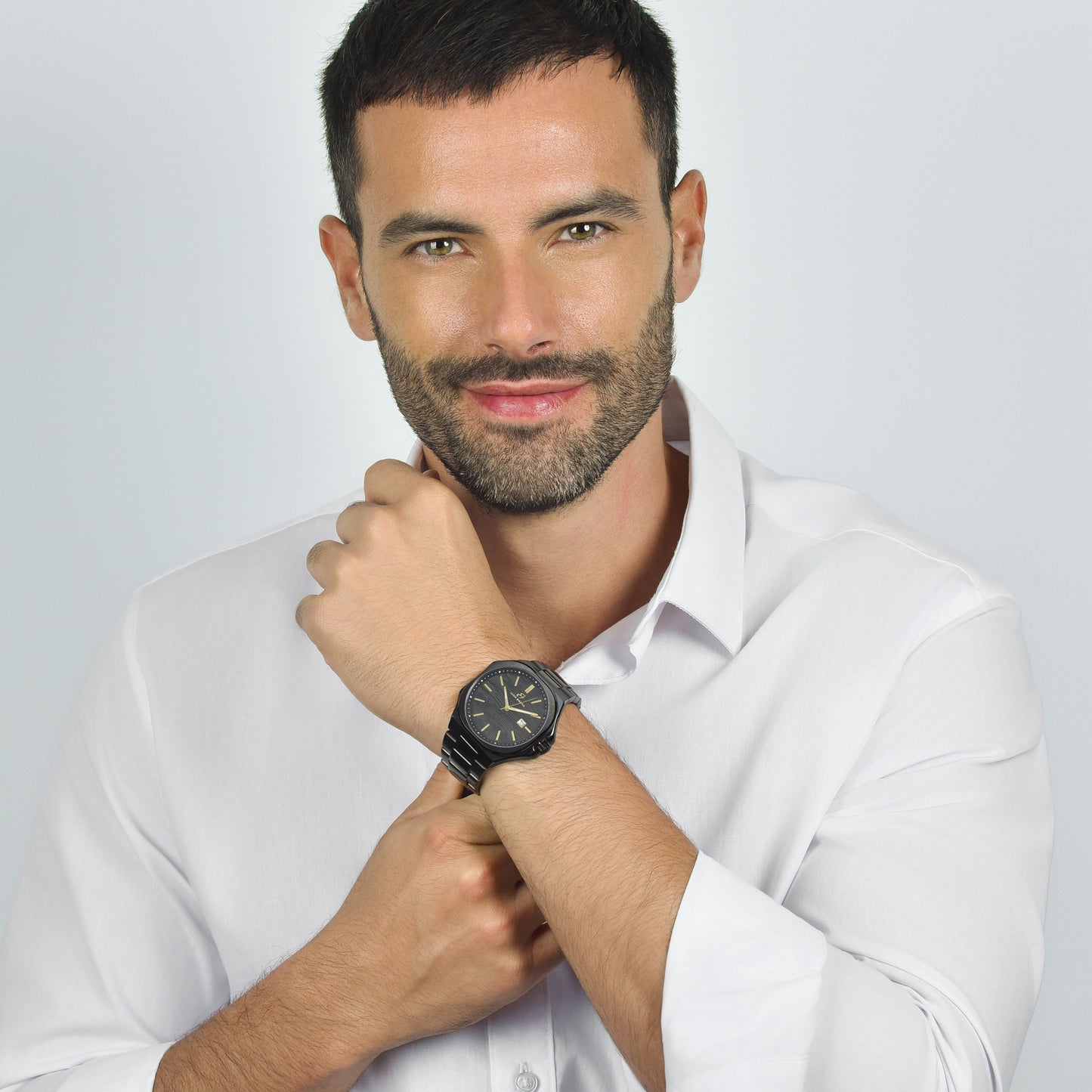 OROLOGIO UOMO IN ACCIAIO IP NERO QUADRANTE NERO, DETTAGLI IP GOLD