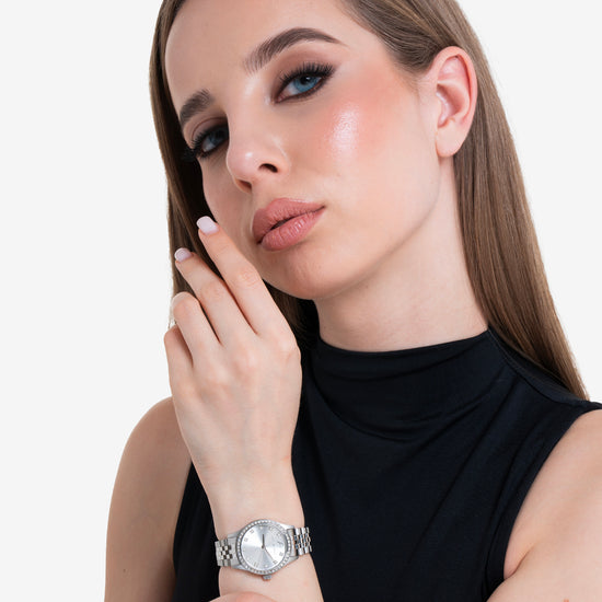 OROLOGIO DONNA IN ACCIAIO CON QUADRANTE SILVER E GHIERA CON CRISTALLI BIANCHI