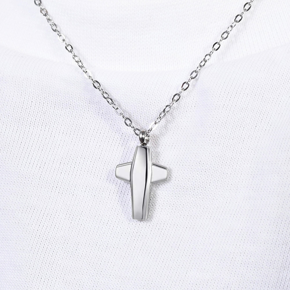 COLLANA UOMO IN ACCIAIO CON CROCE