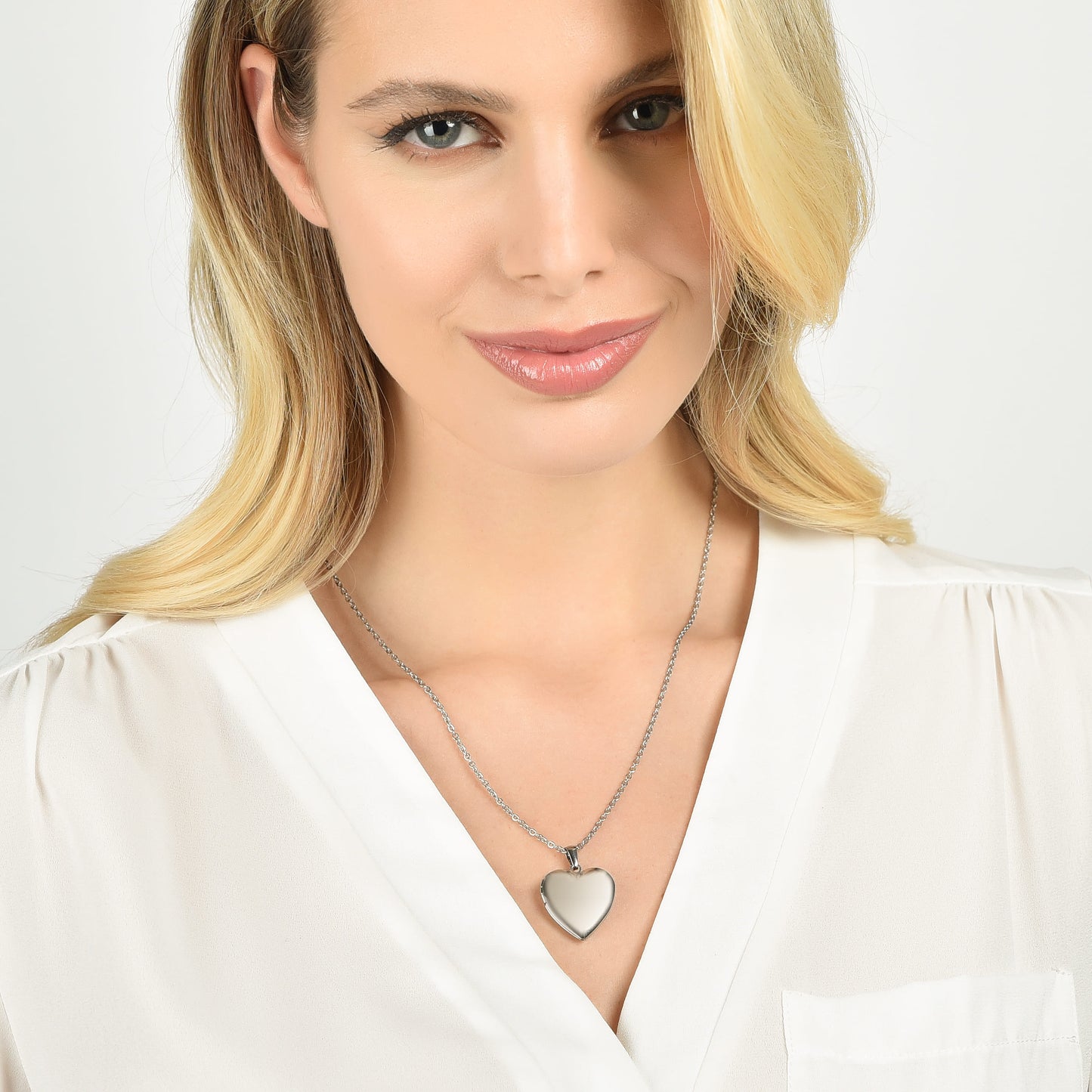 COLLANA DONNA IN ACCIAIO CON CUORE