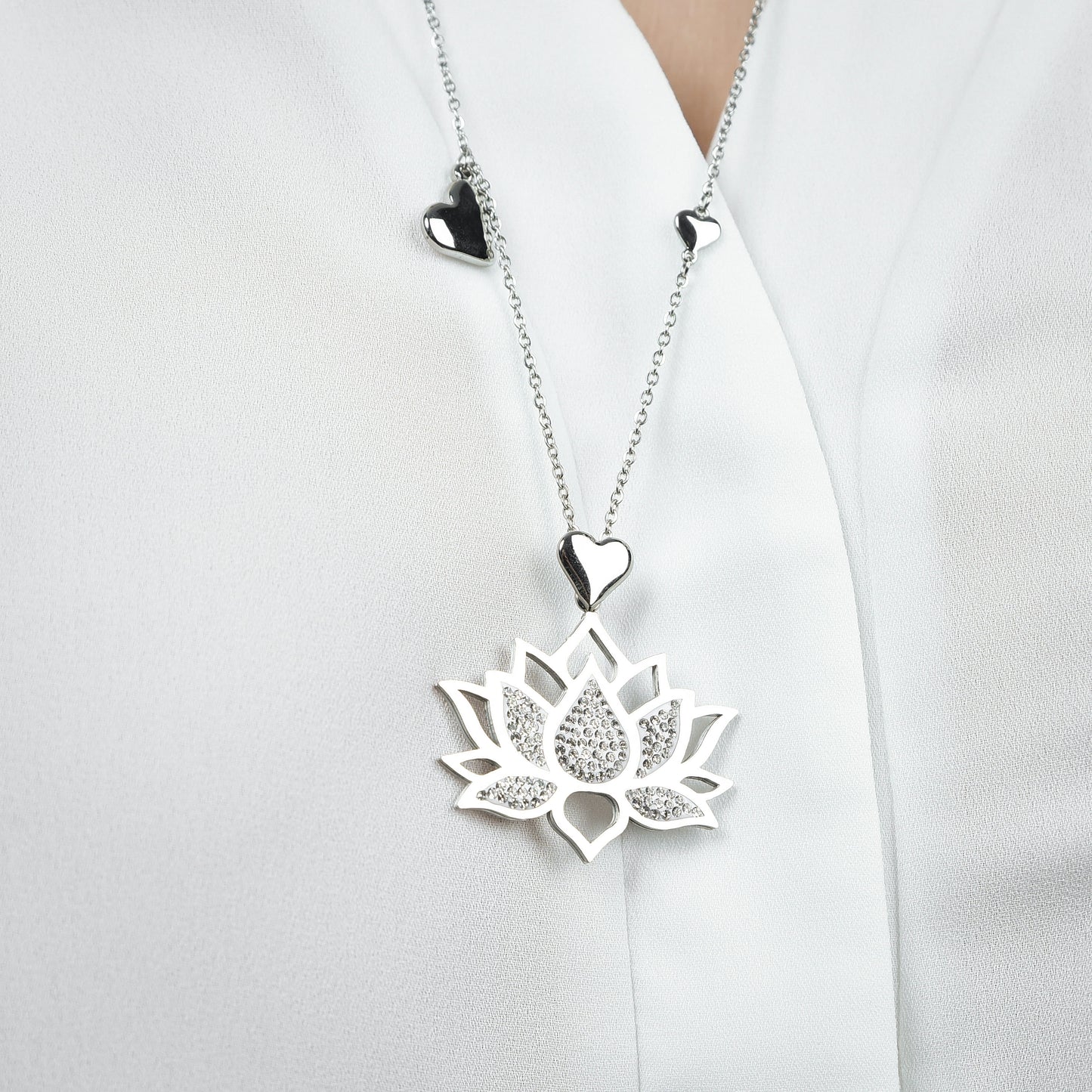 Collana Con Ciondolo Fiore Di Loto E Luna, In Acciaio Inox, Gioiello Yoga Significativo Per Donne, Catena Regolabile 45+5 Cm