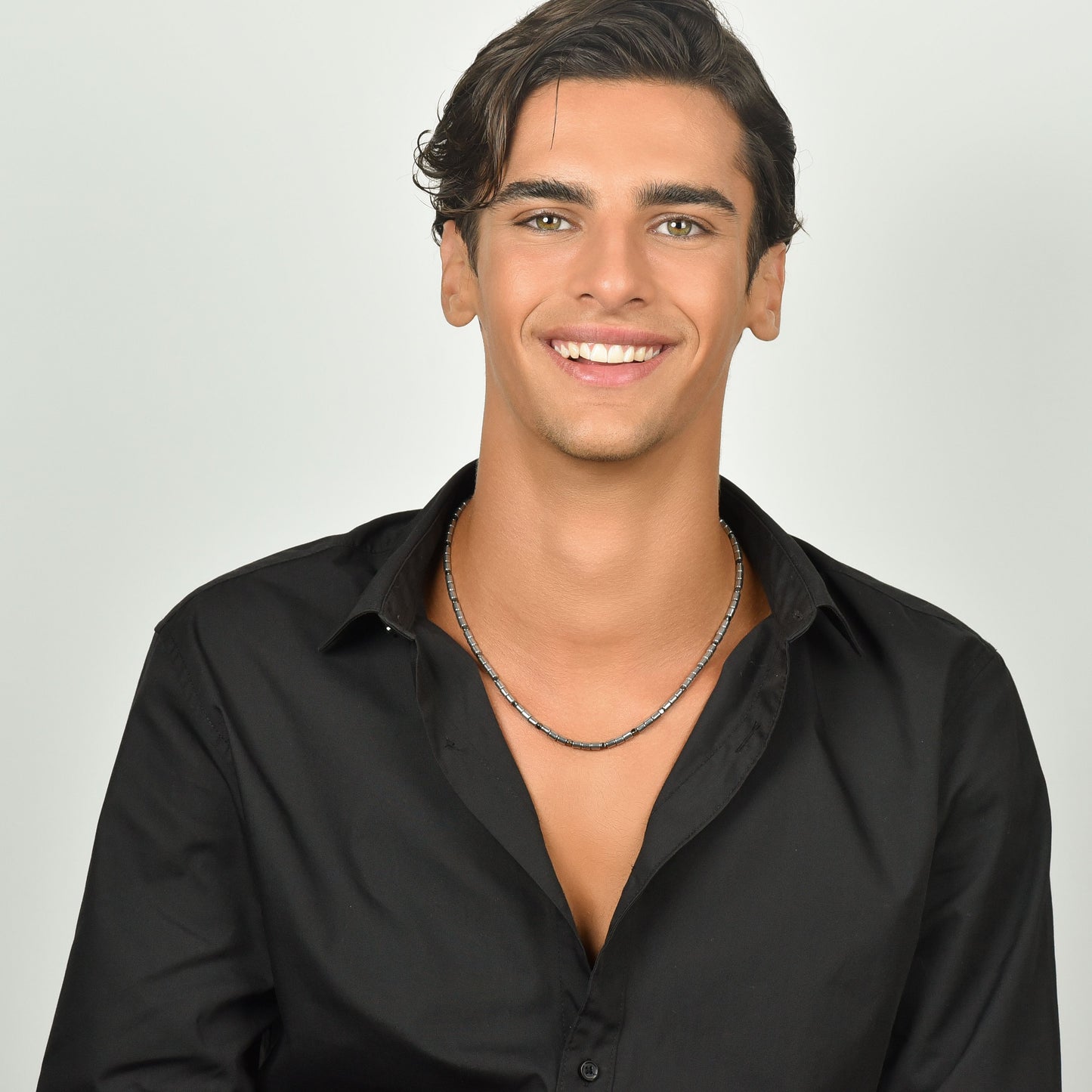 COLLANA UOMO IN ACCIAIO CON EMATITE SILVER E NERA