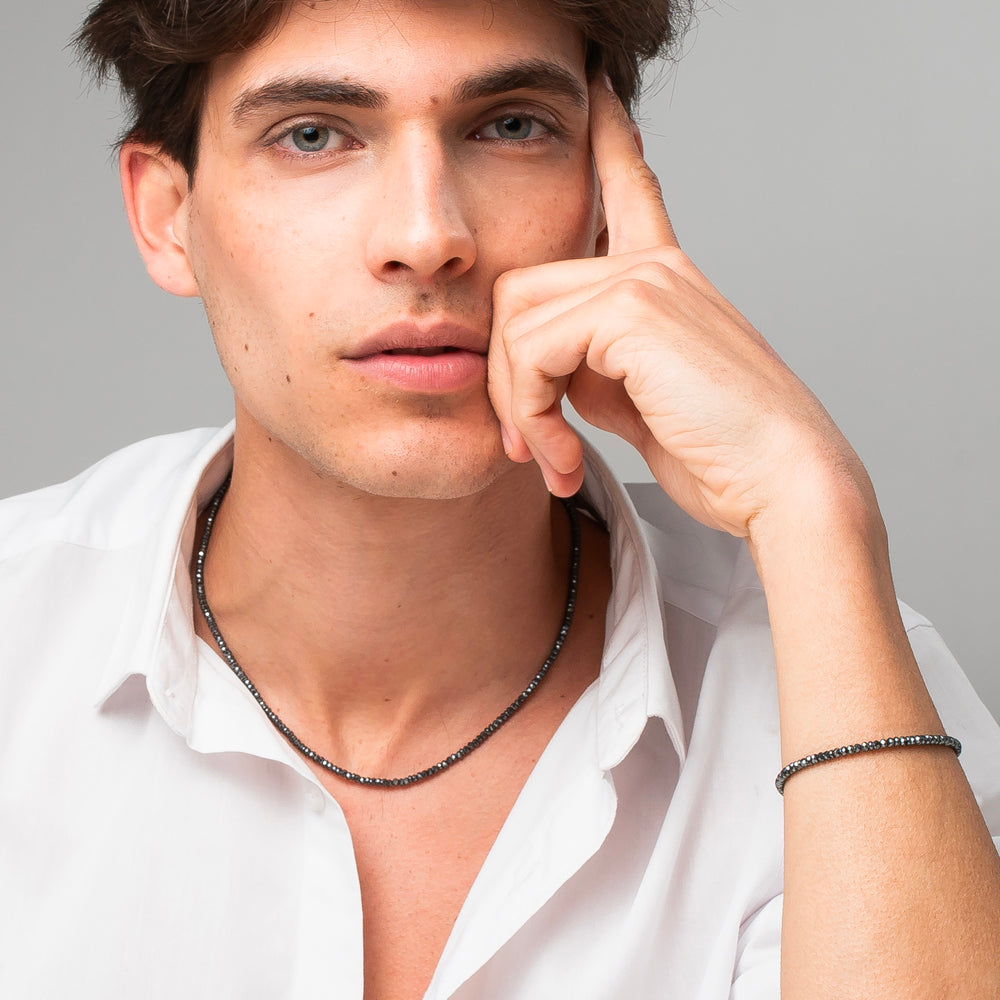 COLLANA UOMO IN ACCIAIO CON EMATITE NERA