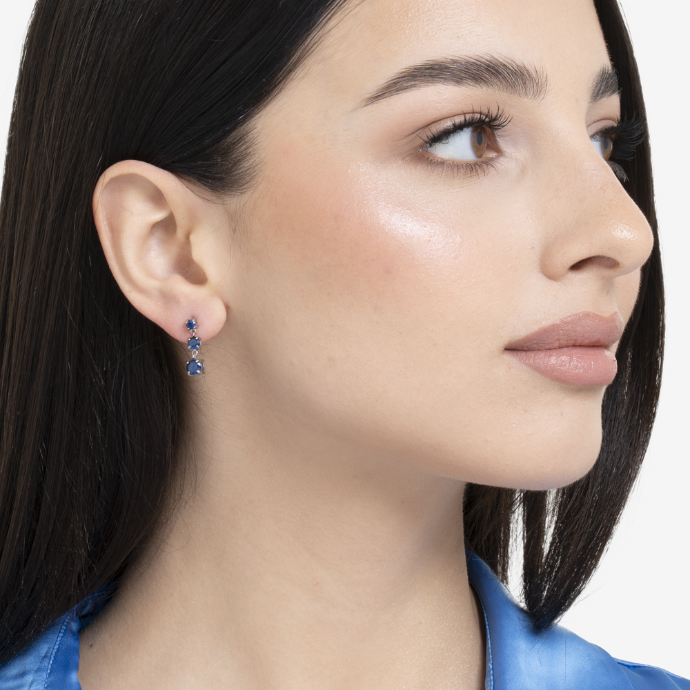 MONO ORECCHINO DONNA IN ACCIAIO CON ZIRCONI BLU MONO ORECCHINO DONNA IN ACCIAIO CON ZIRCONI BLU