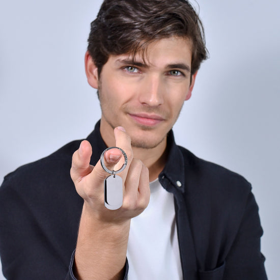 PORTACHIAVE UOMO IN ACCIAIO CON PIASTRE SILVER